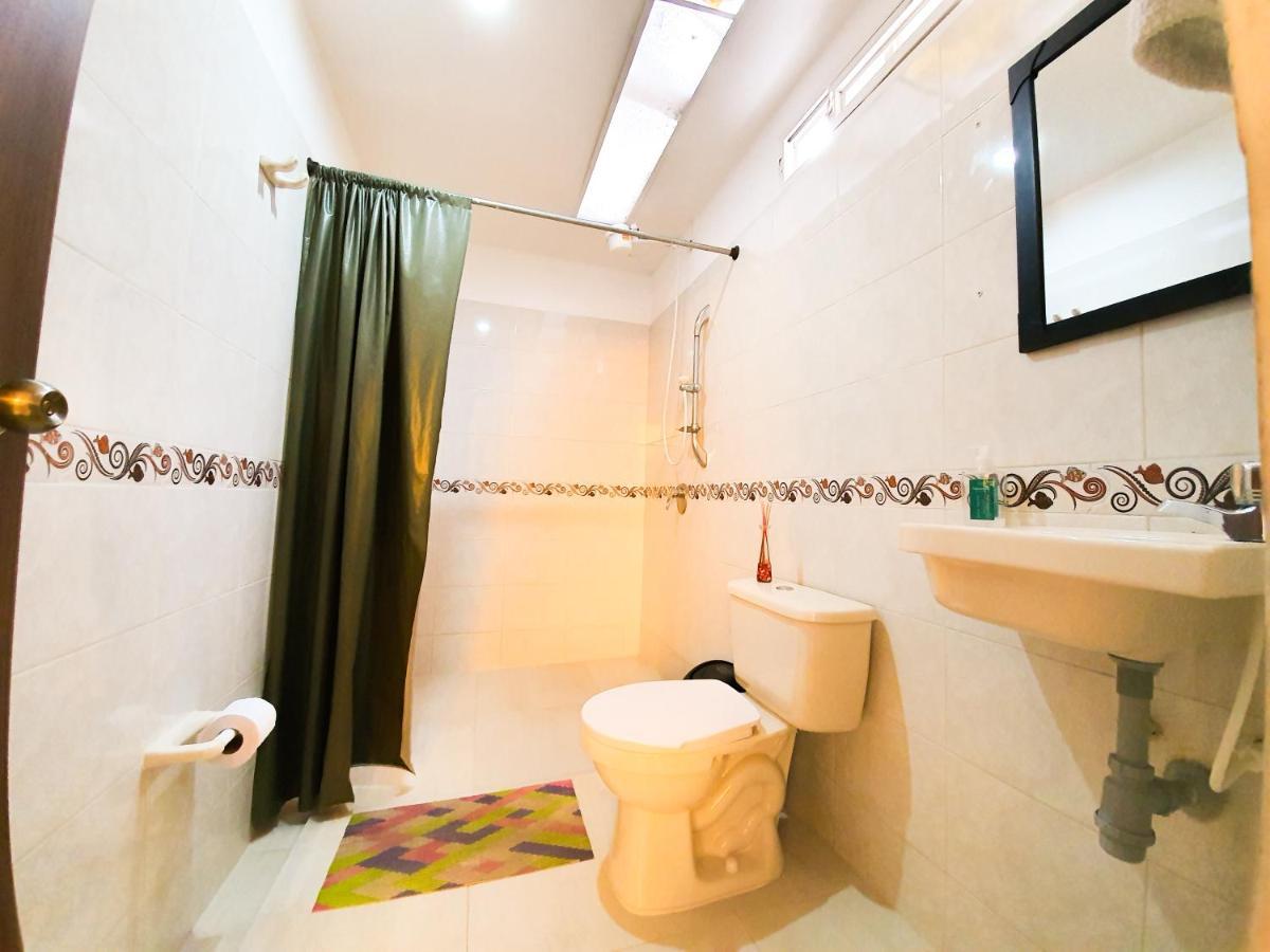 Hostal La Mercedes Street Калі Екстер'єр фото
